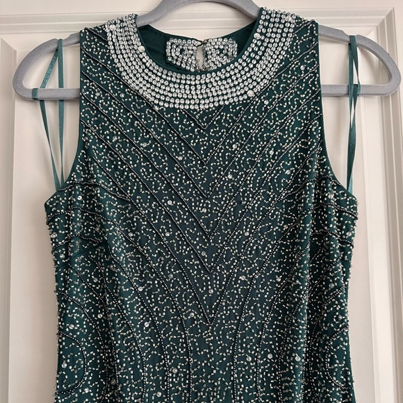 Beautiful Night Gown - Picture 1 of 7